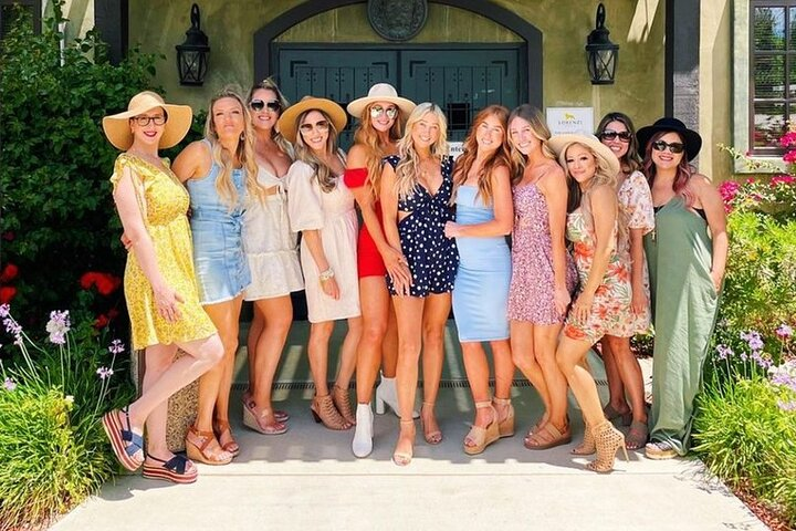 Sunday Special Wine Tour Temecula (Includes Lunch) - Photo 1 of 7